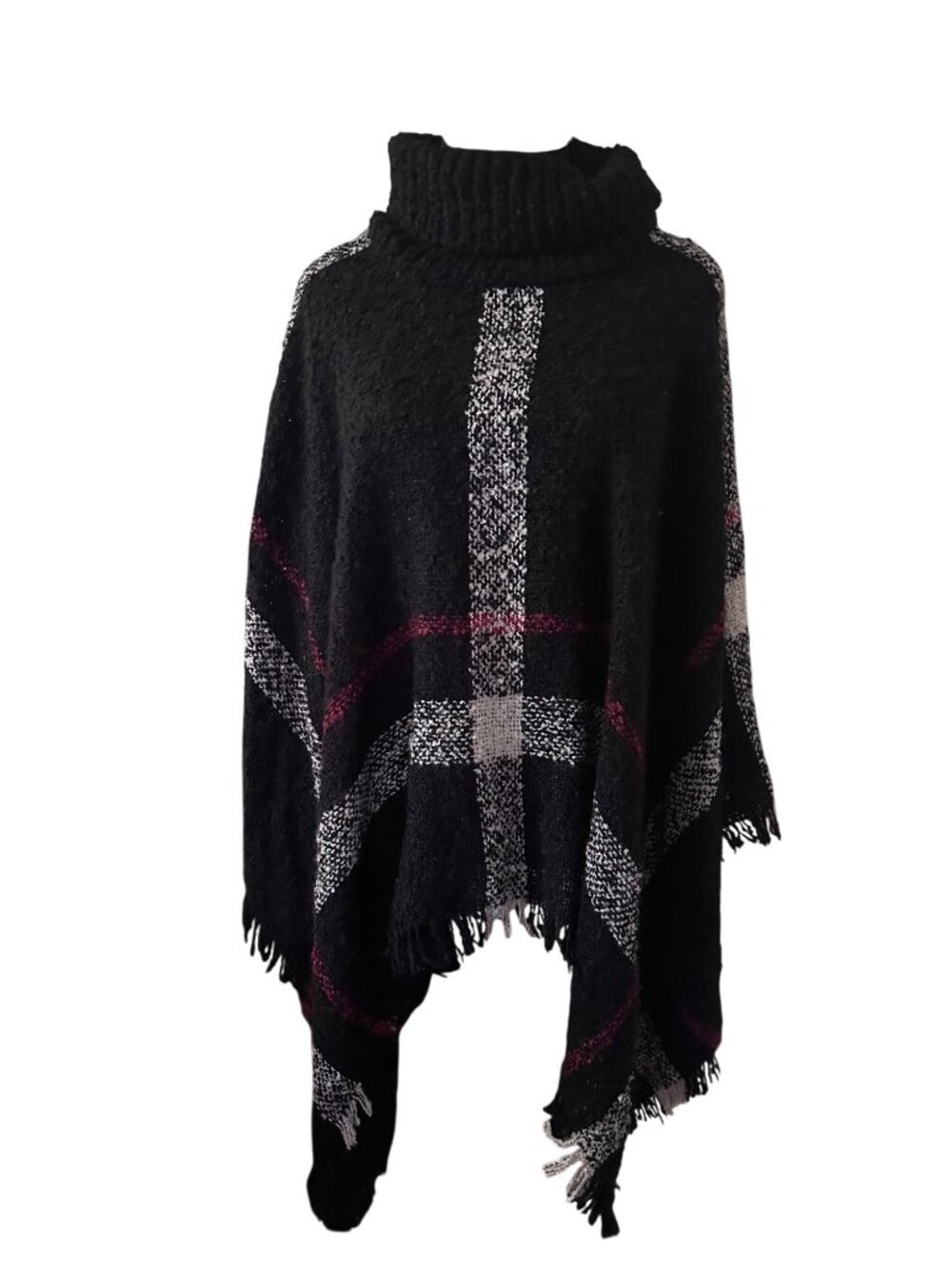 Ellie & Kate black red and white plaid super soft poncho one size fits most